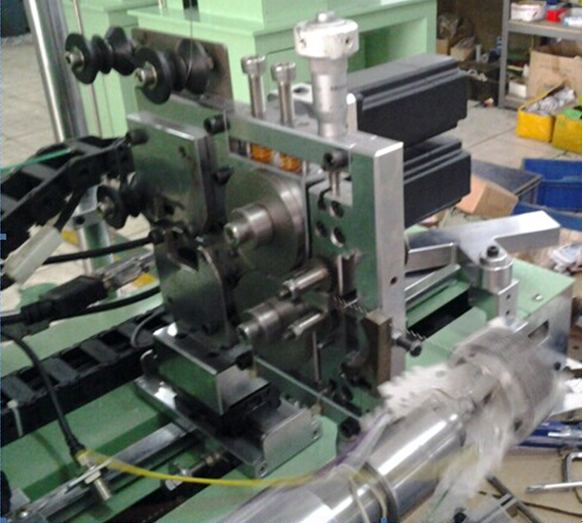 六段繞線自動(dòng)輸出波設(shè)備 15242184352004506167.png