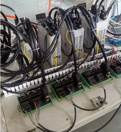 12軸全自動繞線機控制系統(tǒng) 15242251152004651343.png